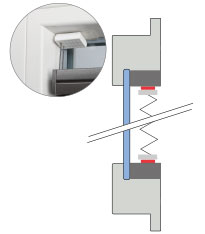 Kleben im Glasfalz (im Fensterrahmen) verspannt mit transparenten Klebeplatten bis max 2 qm Plissee-Fläche